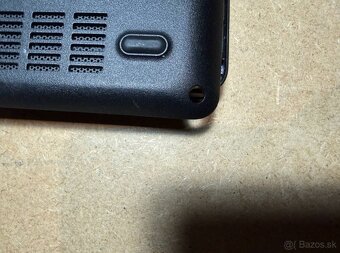 redám notebook Dell 5590 na diely alebo opravu. - 2