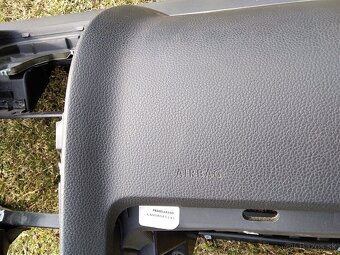 Golf 5 variant 1.9 palubovka airbag - 2