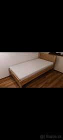 Masívna postel 200x90 - 2