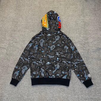 BAPE Space Camo Shark WGM - 2