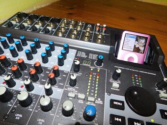 Alesis iMultiMix 8 USB - 2