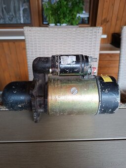 Predám štartér na Zetor - 2