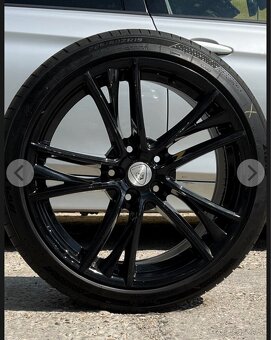 225/40 R19 - 2