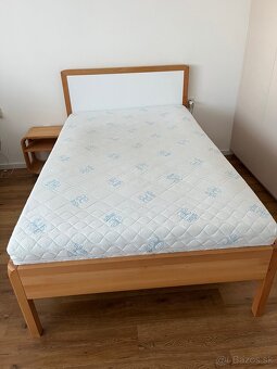 Posteľ z masívu 120x200 - 2