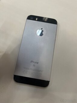 iPhone SE 2016 - 2