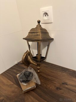 Vonkajšia lampa - 2