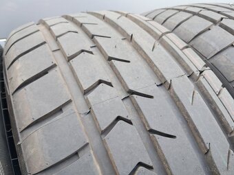225/50 R17 - 2