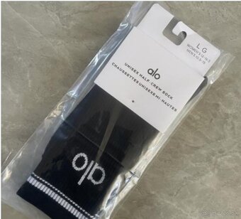 ALO YOGA PONOZKY - 2