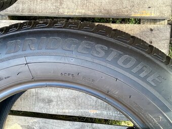 Bridgestone 225/65 R17 zimné - 2