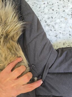 Oblý dámska bunda veľkosť L - 2