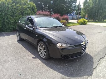 Alfa Romeo 147 1.9JTD - 2