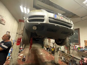 Chladicova stena Sahara VW Touareg 7l - 2