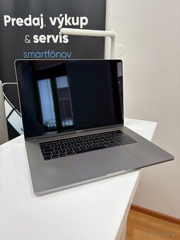 Apple MacBook PRO 15 512GB -Nová batéria - 2