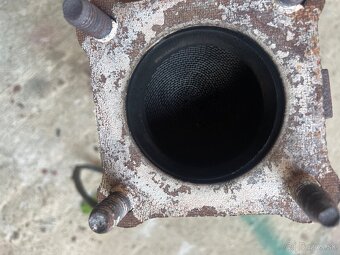 Katalyzátor 1.4 16V Škoda fabia, originál diel stav Nového - 2