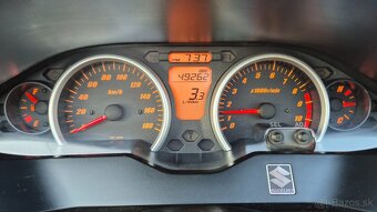 SUZUKI Burgman 400 k8 - 2