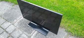 Samsung 32" UE32F5000AW Full HD - 2