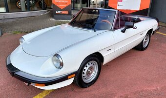 Alfa Romeo Spider Graduate - 2