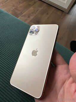 iPhone 11 pro max 64gb gold - 2