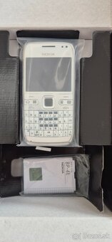 Nokia E72 - biela, ako nova - 2