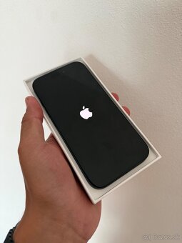 Apple iPhone 16 256gb Black - 2