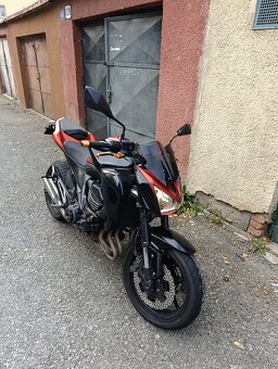 KAWASAKI Z800 - 2