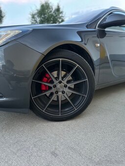 245/45R20 5X120 - 2