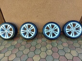 Škoda Neptune 5x112 R18 - 2
