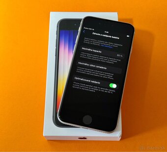 Apple iPhone SE 3 2022 White - 2