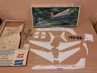 IL-62 VEb Plasticart vyborny stav - 2