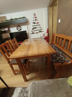 Kuchynský set s drevenou lavicou - 2