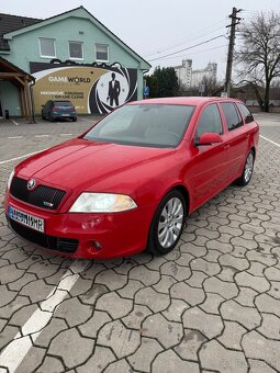 Predam škoda octavia 2 1.6 fsi benzín - 2