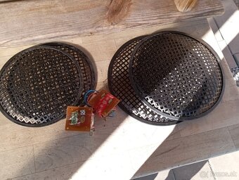 Predám kryty - siete na repro - 2