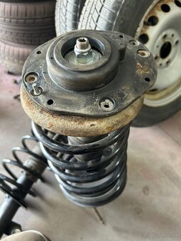 Predné Tlmiče peugeot partner,citroen berlingo - 2