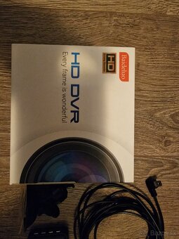 Predám FULL HD AUTOKAMERU - 2