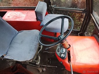 Traktor Zetor 6711 - 2
