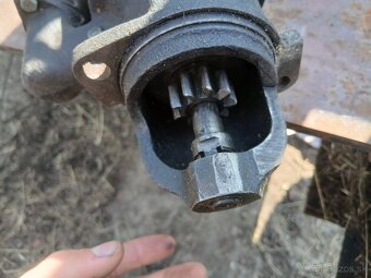 Predám funkčný štartér na multicar - 2