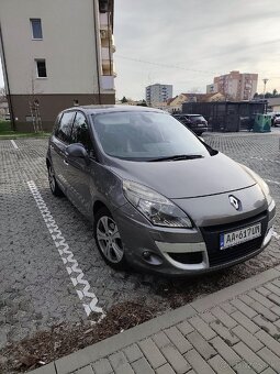 Renault Scénic - 2