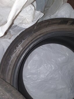 245/45 R19, 275/40 R19 runflat - 2