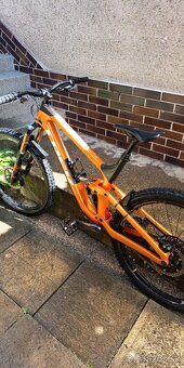 trek slash 9.7 carbon - 2