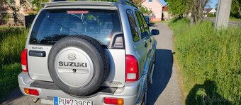 SUZUKI GRAND VITARA 2,0 Benzin - 2