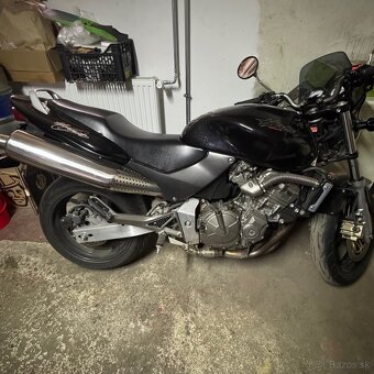 Predam Hondu Hornet 600 r.v. 2001 - 2