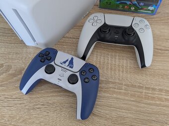 Playstation 5 Slim 1TB + EA FC 24 - 2