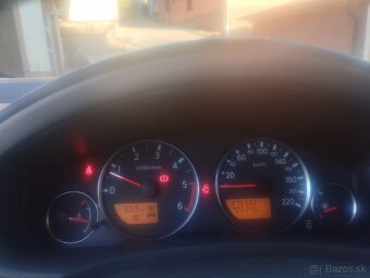 Nissan Pathfinder - 2