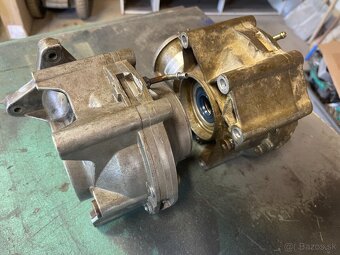 zadny diferak can am - 2