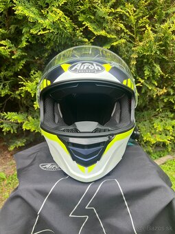 Prilba Airoh Spark - 2
