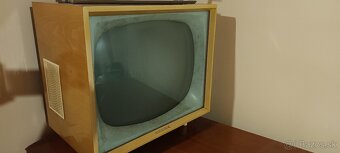 Retro - 2