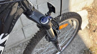 Bicykel Kellys scarpe 15.5 - 2