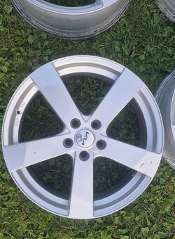 R19 5x114,3 - 2