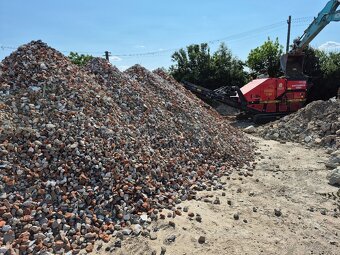 Betónovo-tehlový recyklát 0/63 - 2