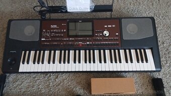 Korg pa700 - 2